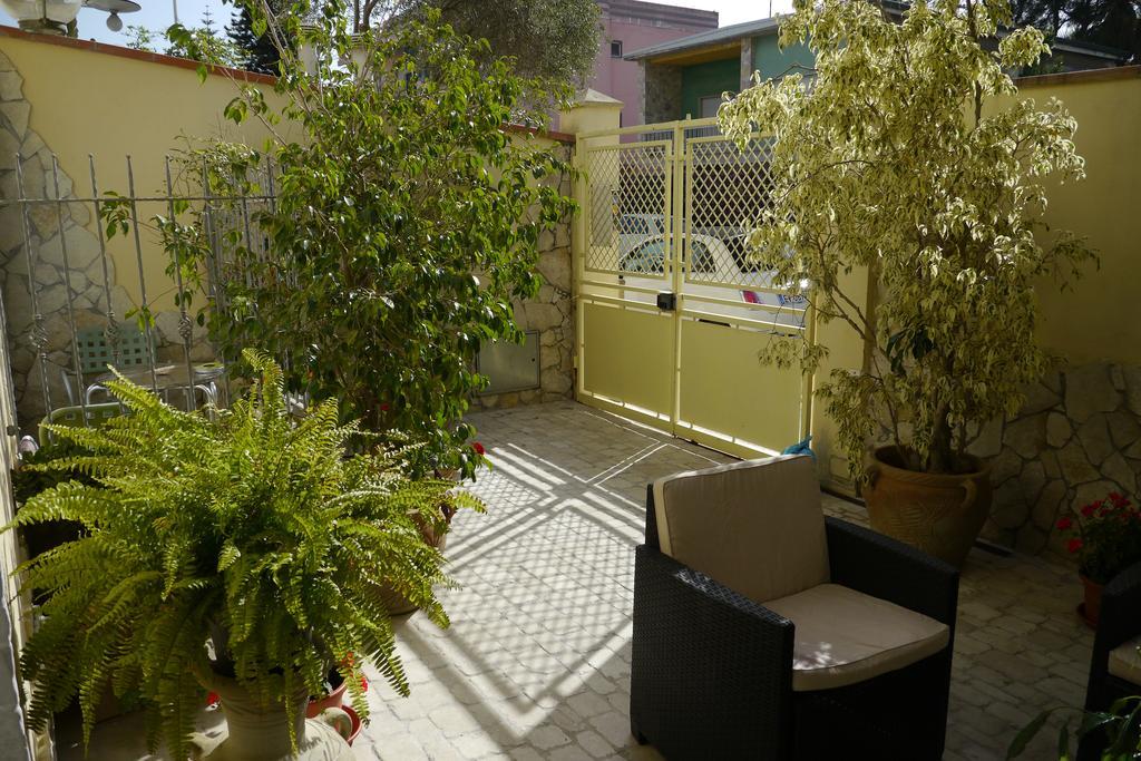 Bed and Breakfast Marina Poetto à Cagliari Extérieur photo