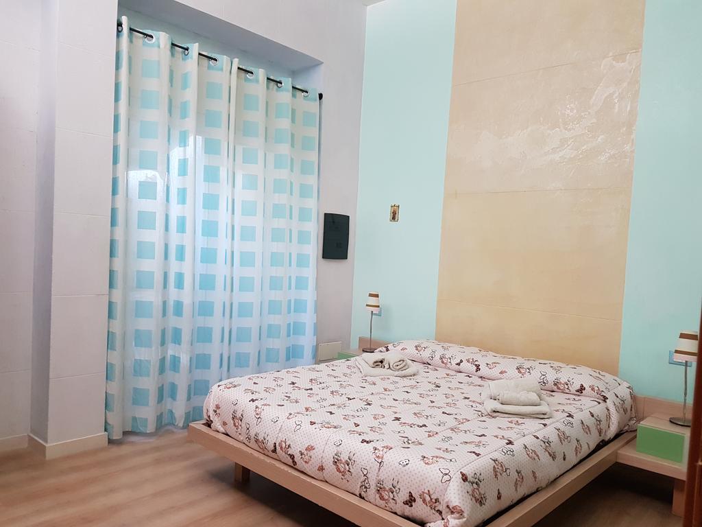 Bed and Breakfast Marina Poetto à Cagliari Extérieur photo