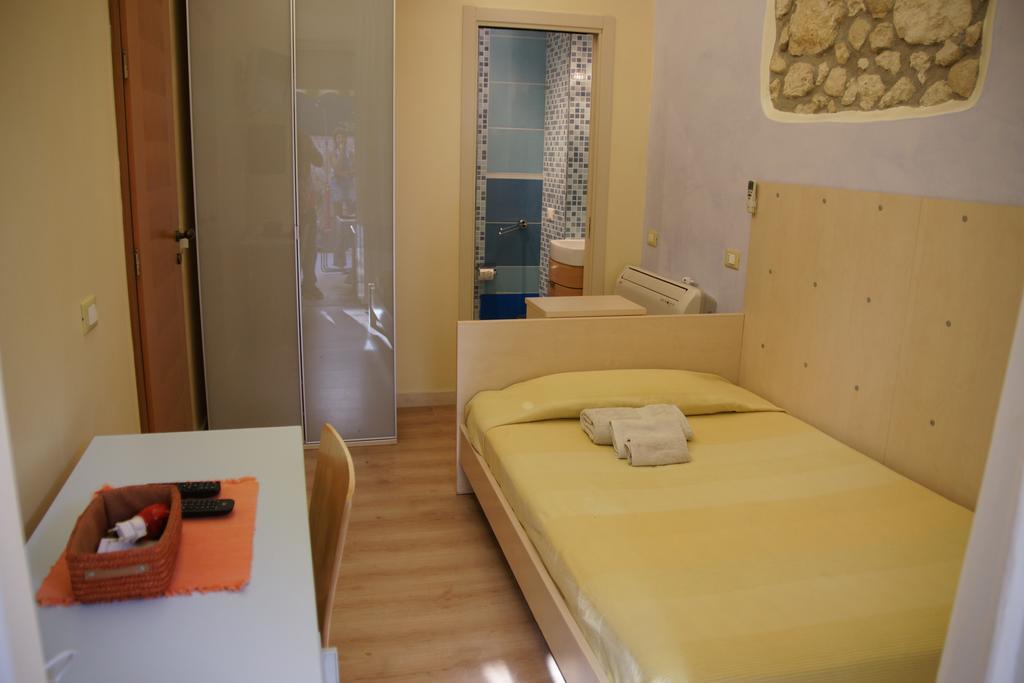 Bed and Breakfast Marina Poetto à Cagliari Extérieur photo